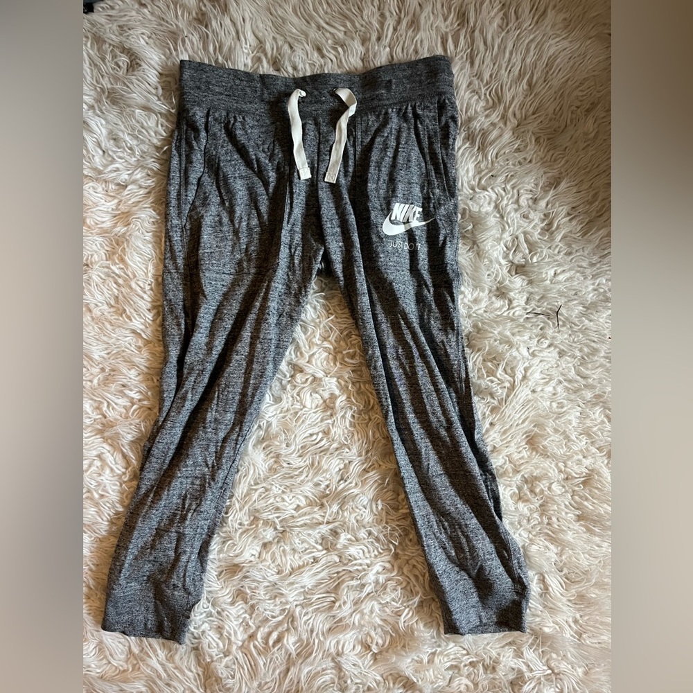 Nike capri sweats